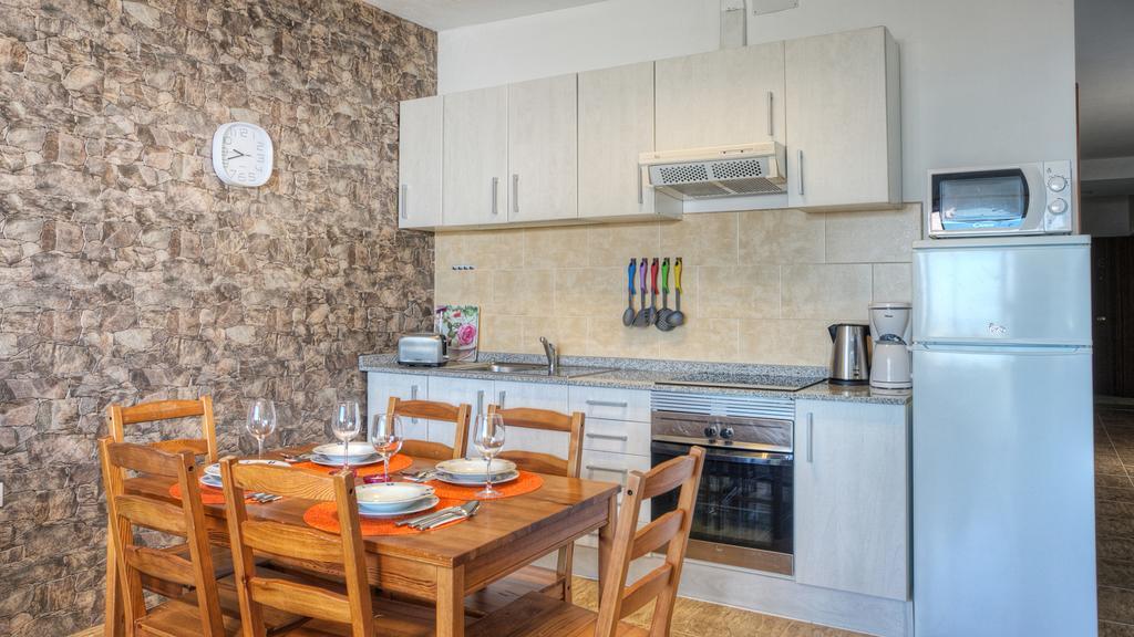 Edificio Prieto Viv 2E Apartment Пуерто дел Росарио Екстериор снимка