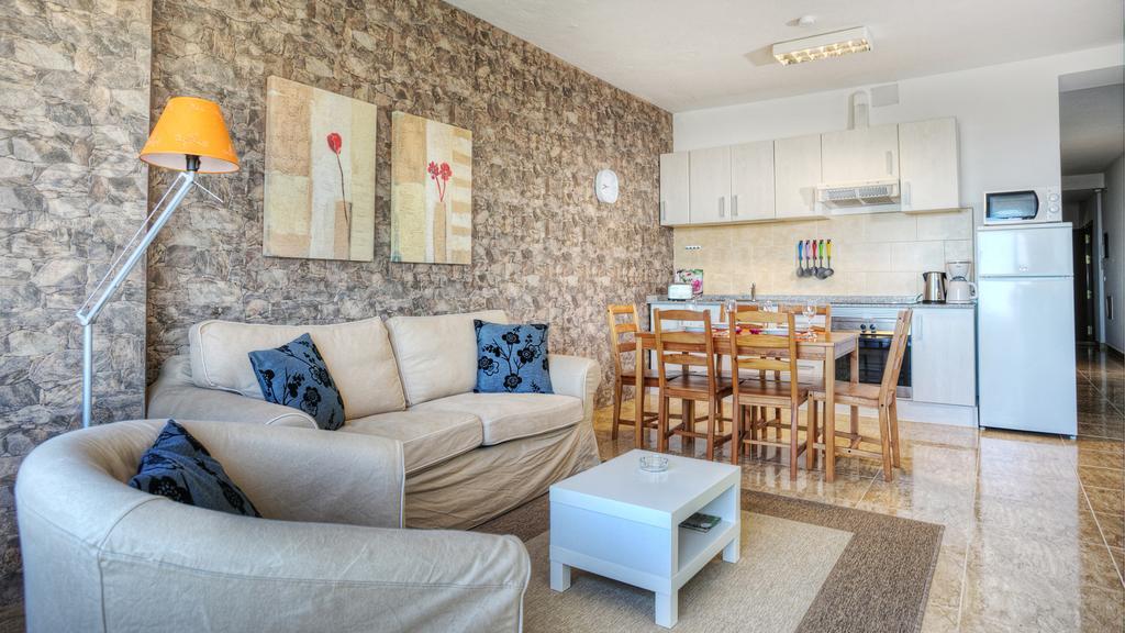 Edificio Prieto Viv 2E Apartment Пуерто дел Росарио Екстериор снимка